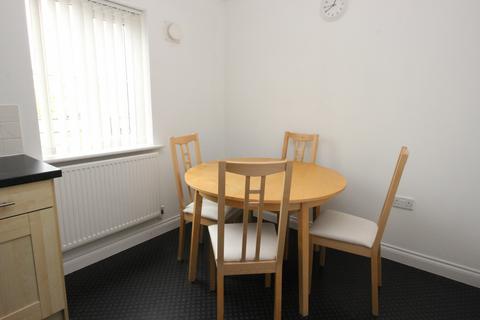 3 bedroom terraced house to rent, Heol Mynydd Bychan, Heath, Cardiff, CF14