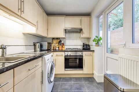 38 Robson Road, London, SE27 9LB