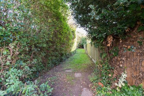 23 Freemans Road, Minster, Ramsgate, CT12 4EL