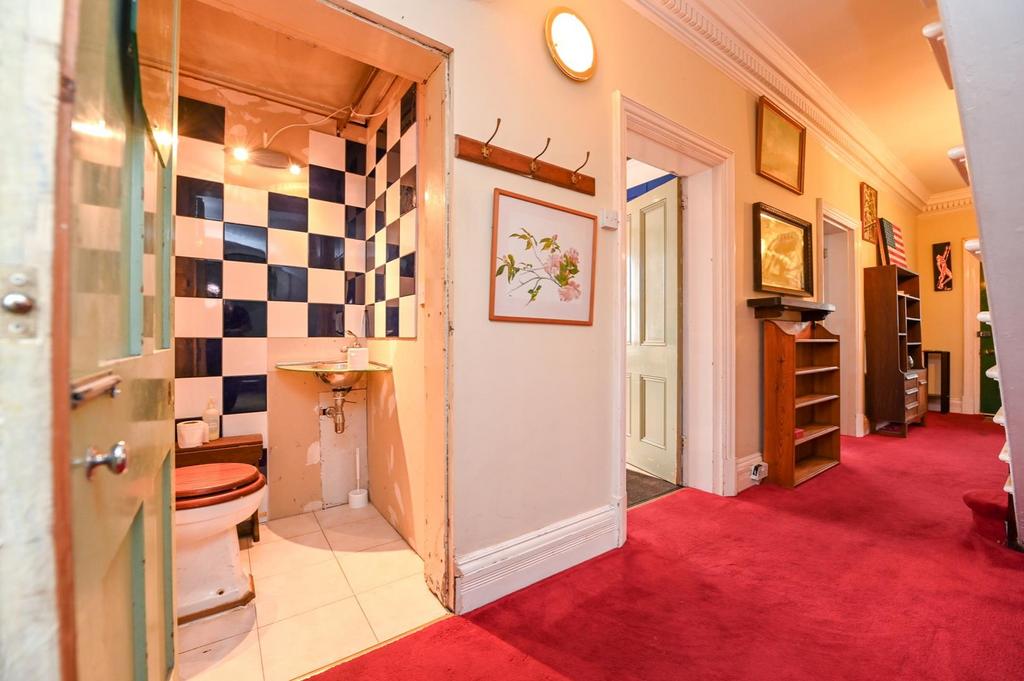 Ground Floor Cloakroom