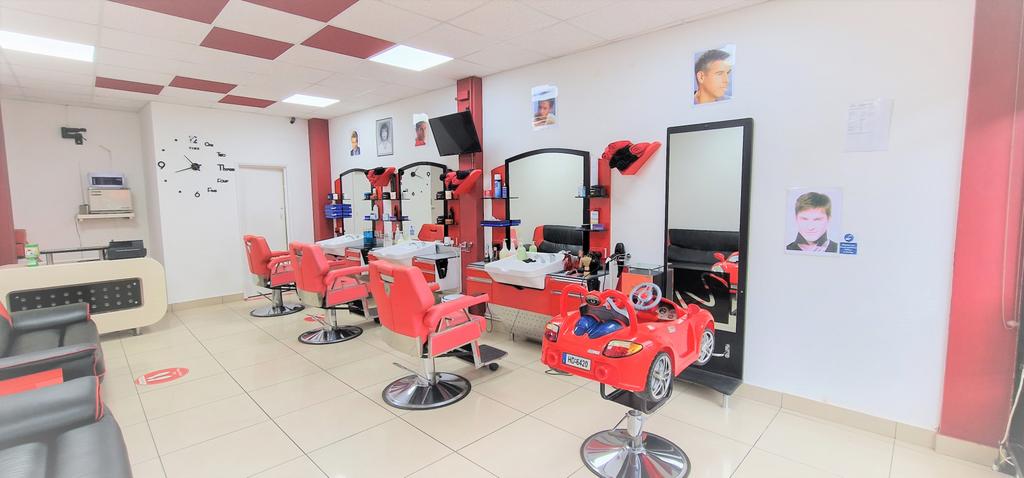 Traditional Barbers Shop   Lease For Sale