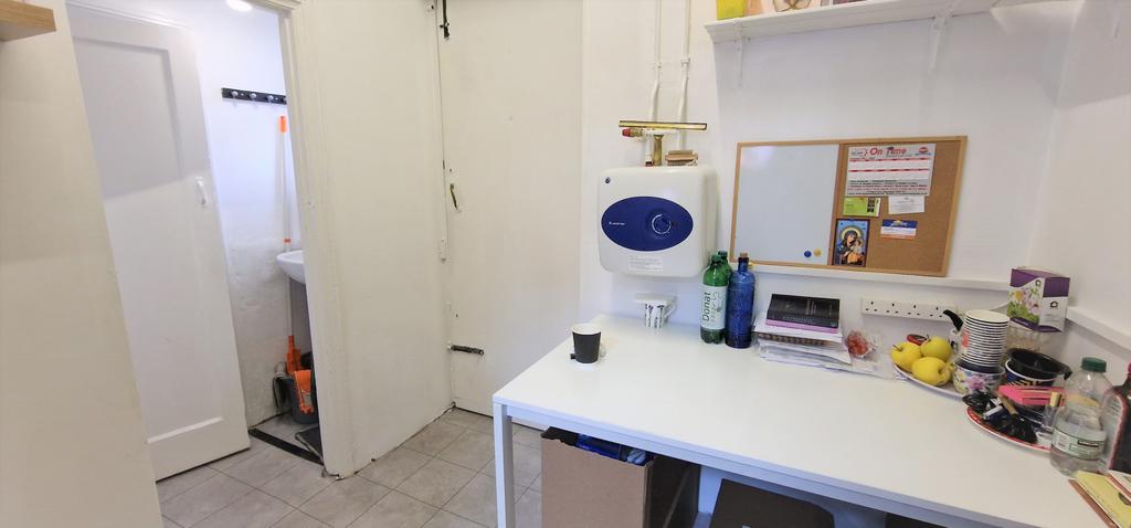 Kitchen area
