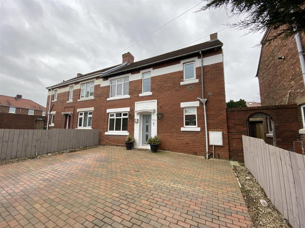 Conyers Gardens, Chester Le Street 3 bed semi-detached house - £145,000