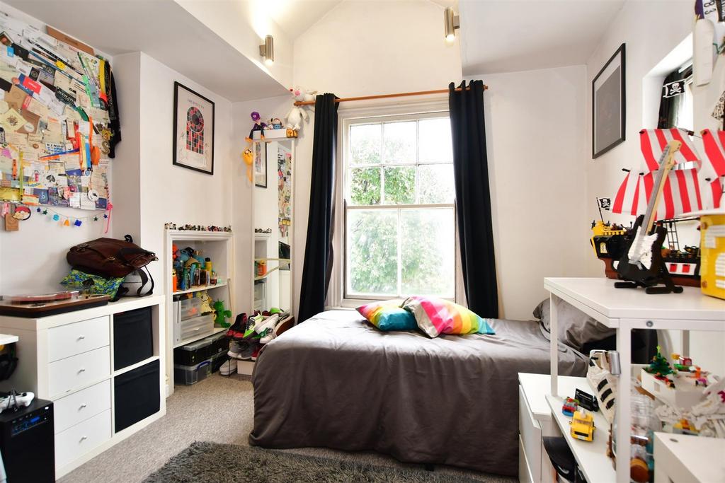 Studio Room