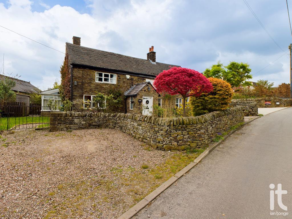 Cote Green Road, Marple Bridge, Stockport, SK6 2 bed cottage for sale