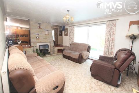 3 bedroom bungalow for sale, Dorking Crescent, Clacton-on-Sea