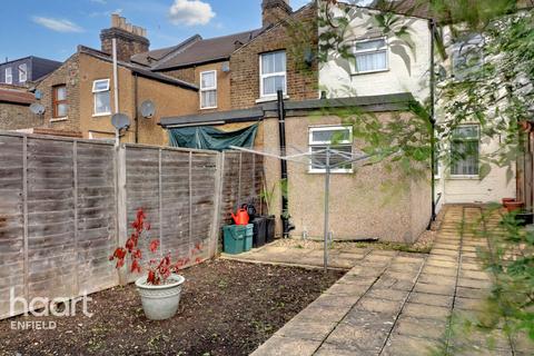 102 Bury Street, London, N9 7JR