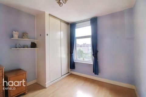 102 Bury Street, London, N9 7JR