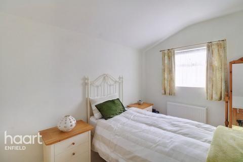 102 Bury Street, London, N9 7JR