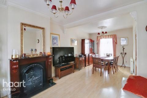 102 Bury Street, London, N9 7JR