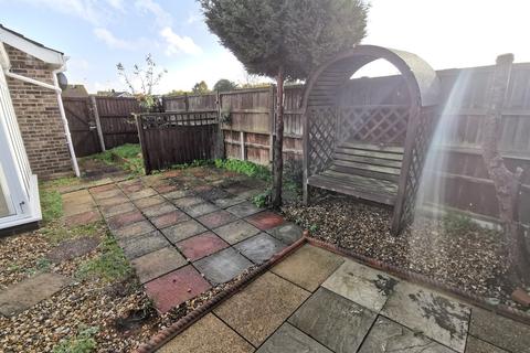 1 Hamilton Way, Ditchingham, Bungay, NR35 2JD