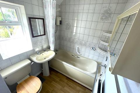 45 Douglas Lane, Wraysbury, Staines-upon-thames, TW19 5NF