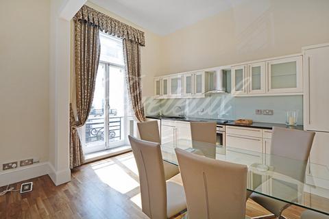 2 bedroom flat for sale - Chesham Place, London, SW1X