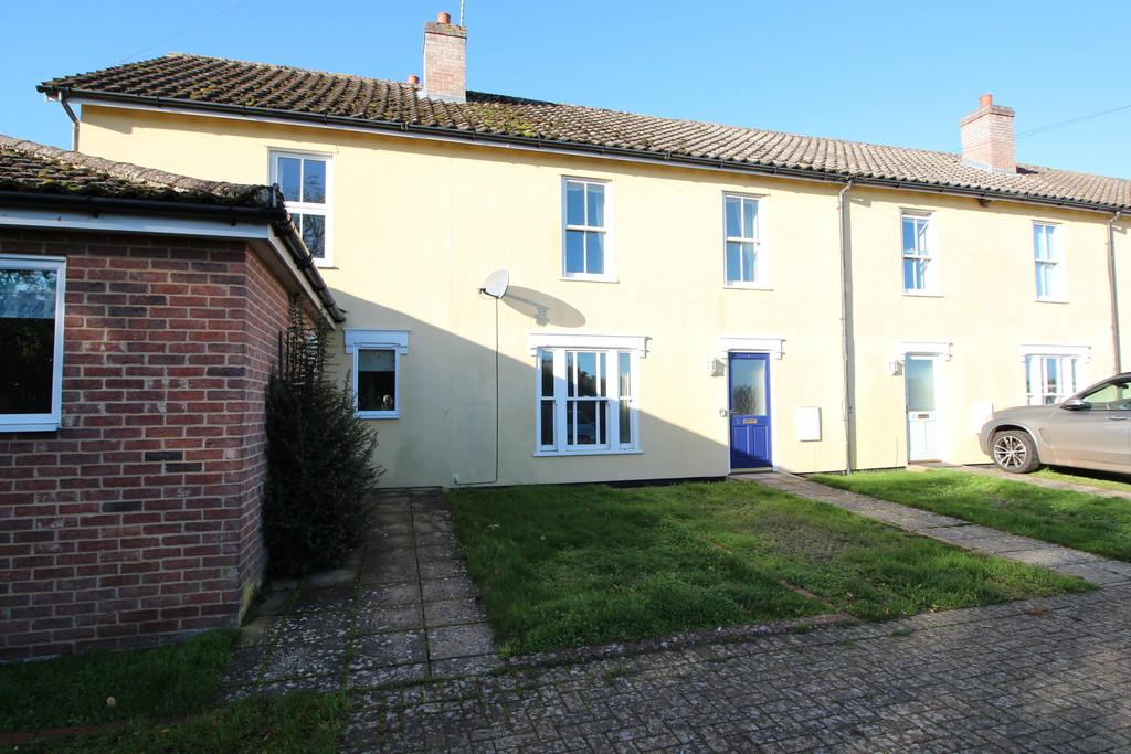 Theberton, Nr Saxmundham 3 bed terraced house £895 pcm (£207 pw)