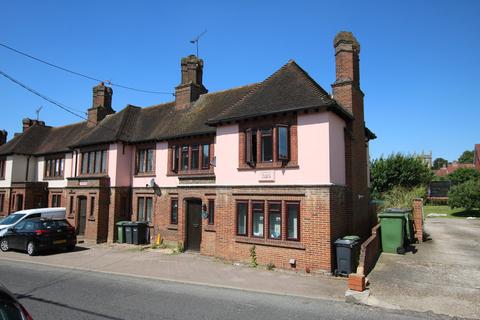 3 bedroom end of terrace house to rent, Mallows Field, Halstead