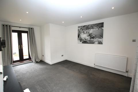 3 bedroom end of terrace house to rent, Mallows Field, Halstead