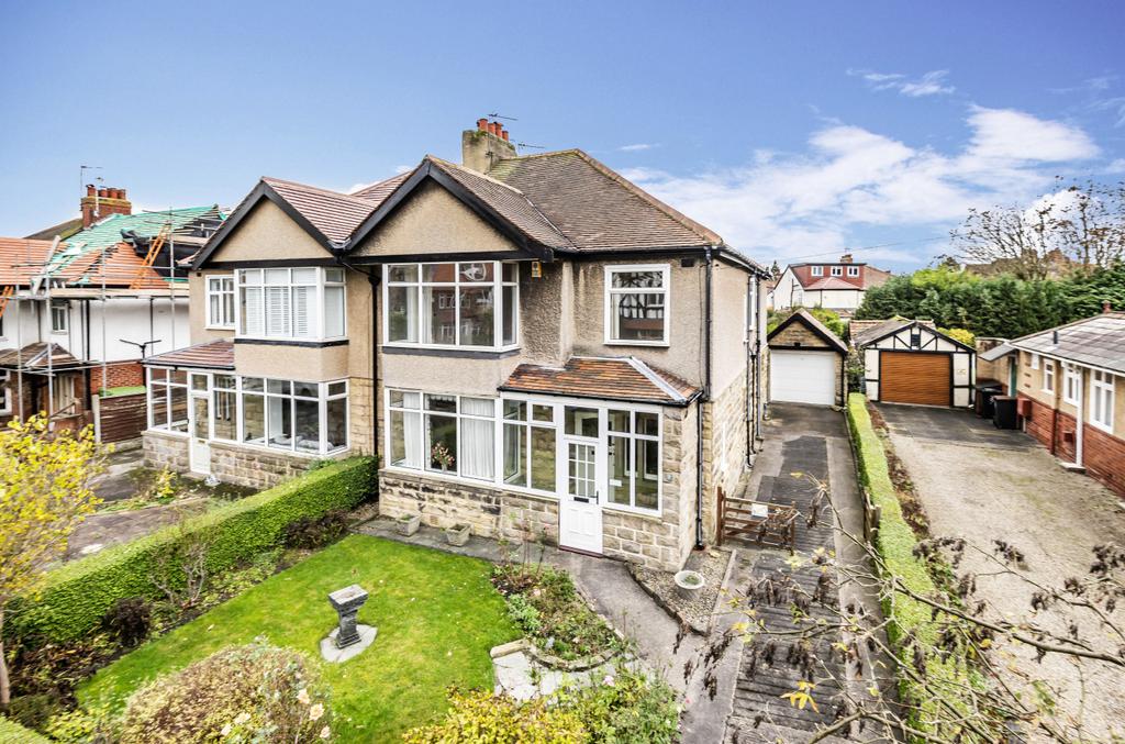 Wheatlands Road, Harrogate, North Yorkshire, HG2 4 bed semidetached