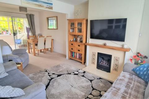 5 Grandisson Drive, Ottery St Mary, EX11 1JD