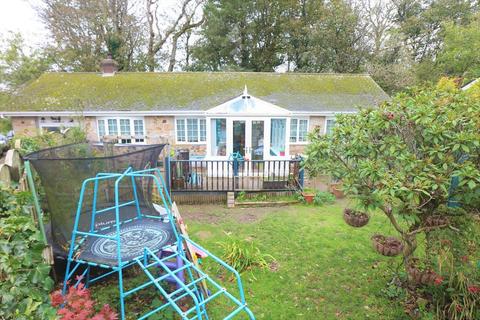 4 bedroom detached bungalow for sale - Rectory Gardens, Camborne