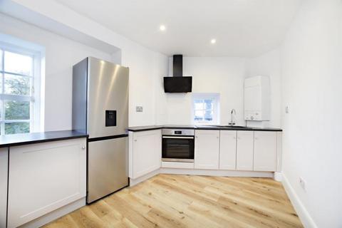 2 bedroom flat for sale - Heathcroft Hampstead Way NW11