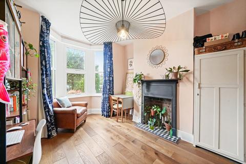 186 Dames Road, London, E7 0EB