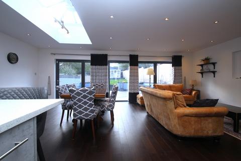 undefined, Fencepiece Road, Chigwell, Essex, IG7