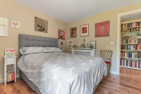 2 bedroom flat for sale - Cedar House, 35 Melliss Avenue, Kew, Surrey