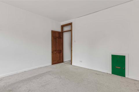 2 bedroom flat to rent, Simpson Street, London, SW11