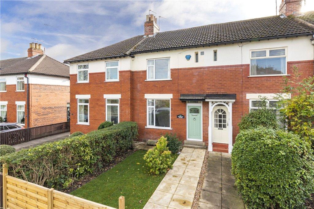 Fieldhead Road, Guiseley, Leeds, West Yorkshire 2 bed terraced house