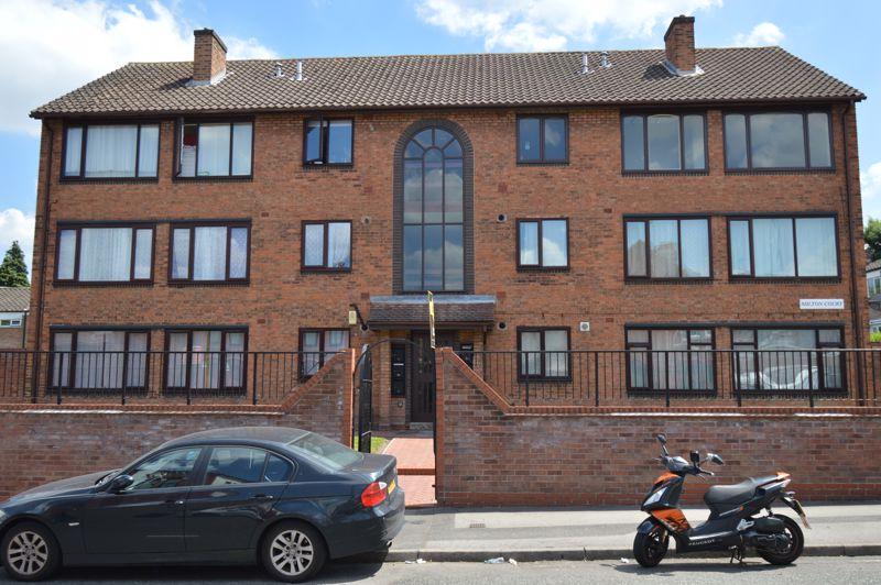 4 Milton Court, 17 Hallam Street, Balsall Heath West, B12 9PR 3 bed