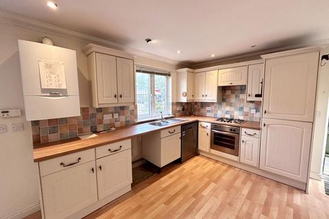 3 bedroom detached house for sale, Clatterford Road, Newport