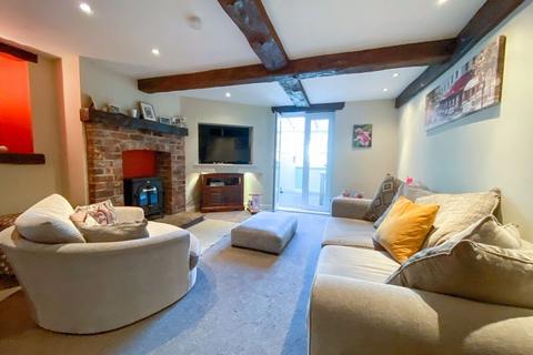 63 Dales Green, Rookery, Stoke-on-trent, ST7 4RH