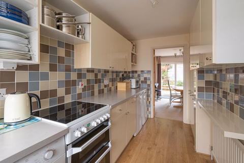 13 Dean Butler Close, Wantage, OX12 9EJ