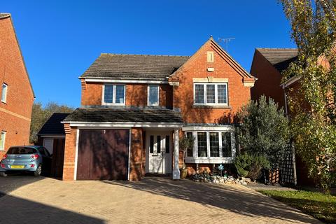4 bedroom detached house for sale - Roman Close, Wootton, Northampton, NN4