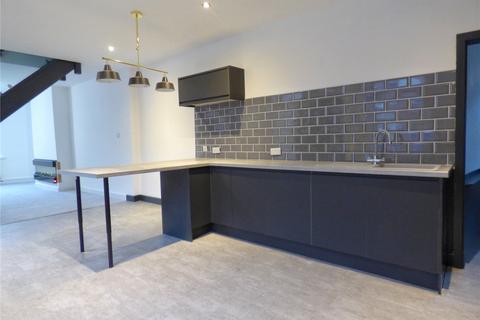 3 bedroom end of terrace house for sale - King Street, Heywood, Greater Manchester, OL10