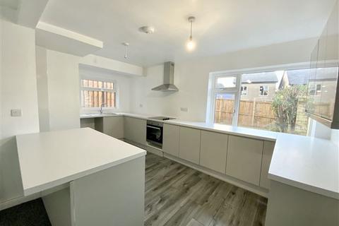25 Greengate Road, Sheffield, S13 7QA