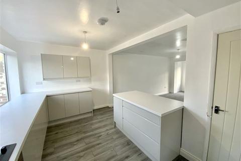 25 Greengate Road, Sheffield, S13 7QA