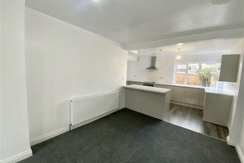 25 Greengate Road, Sheffield, S13 7QA