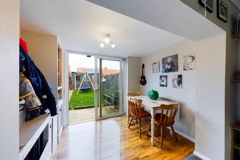 27 Bempton Crescent, Bridlington, YO16 7HF