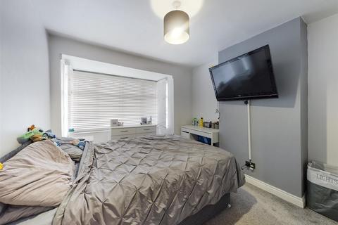 87 Queensgate, Bridlington, YO16 7JQ