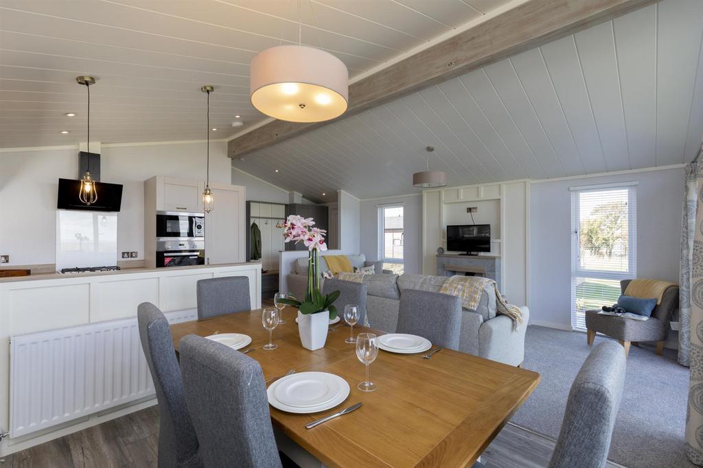 Woodside Lodges (28).jpg