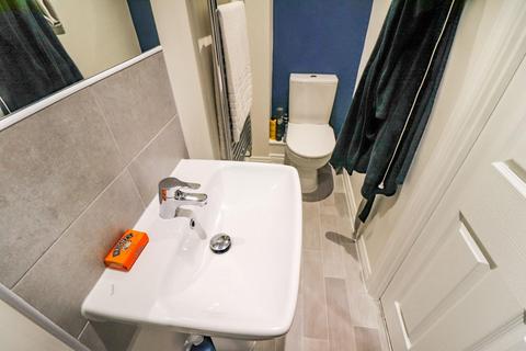 14 Cornfield Way, Nuneaton, CV10 0FR