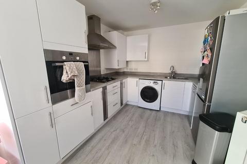 19 Bryn Celyn, Llanharry, Pontyclun, CF72 9ZG