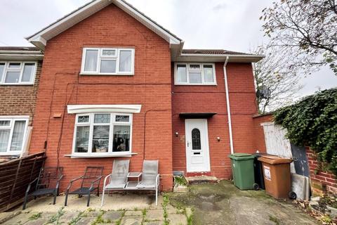 3 bedroom end of terrace house for sale - Farnell Grove, Owton Manor, Hartlepool