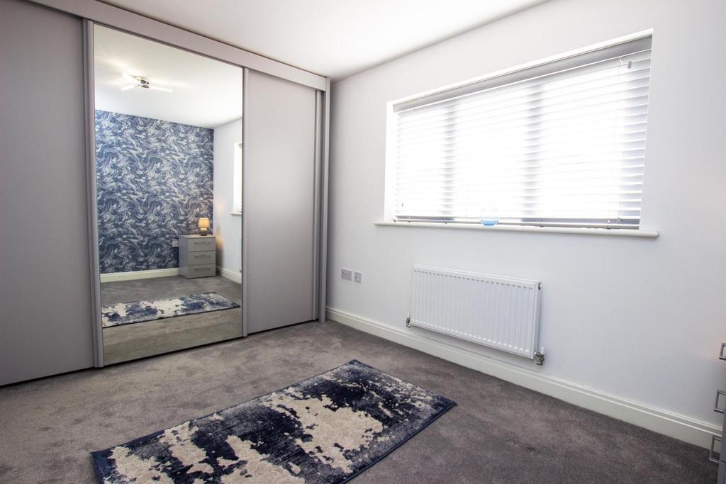 Bedroom 4.jpg