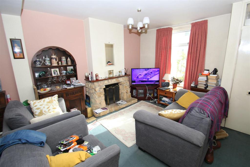 St. Marks Road, Salisbury 2 bed terraced house £225,000