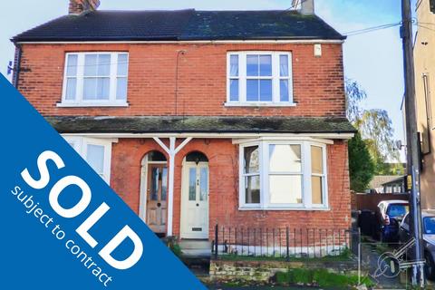52 Kent Road, Longfield, DA3 7QR