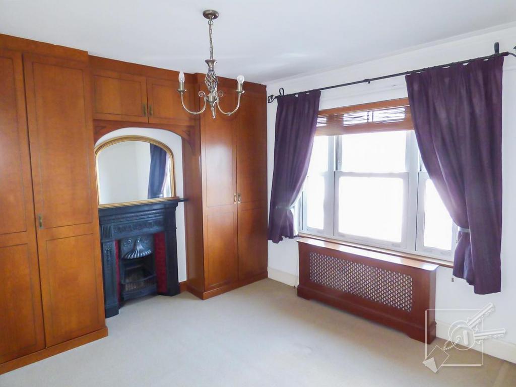 Bedroom 1:
