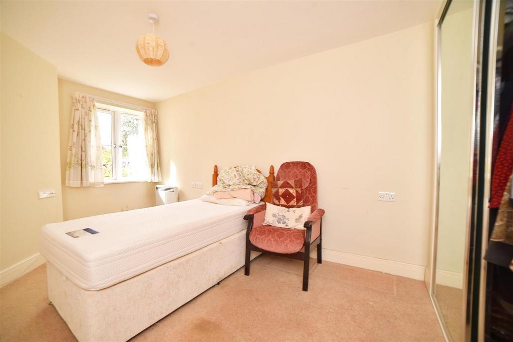 Bedroom.jpg
