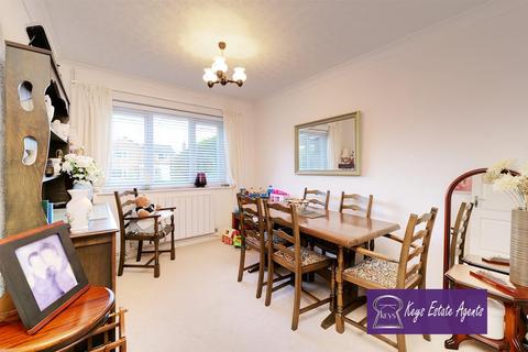 11 Brabazon Close, Stoke-on-trent, ST3 7QT